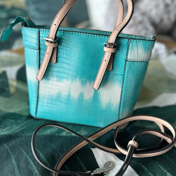 Guess turquoise faux snake print mini bag - Picture 3 of 4